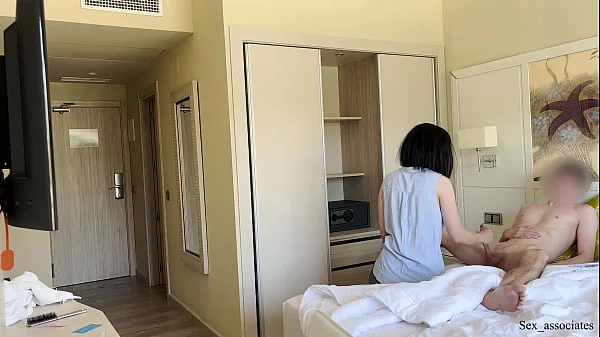 PUBLIC DICK FLASH. I pull out my dick in front of a hotel maid and she agreed to jerk me off.