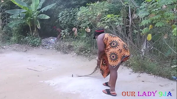 Bbw big Ass African Woman got fucked Hardcore outdoor by BBC local man