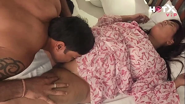 New Married Indian Bhabhi Got Fucked by Devar as she was Alone