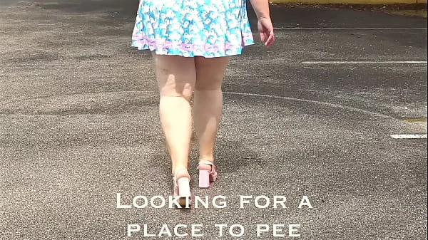 Big juicy fat ass busty white girl black cock blowjob - bbw milf in mini short dress flashing thick curvy booty in public and sex with stranger in car, getting her pussy creampie twice in parking lot outdoor