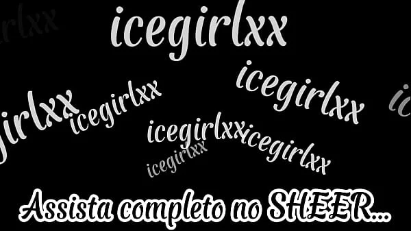 Chamei o gostoso da minha faculdade para me ajudar com os trabalhos e o safado me deu piroca a noite toda, deixou me cuzinho todo cheio de leite | Assista completo no SHEER