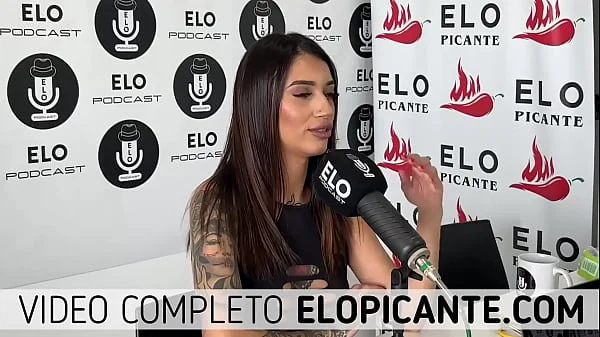 LILACK INTERCAMBIA LA TANGA CON ELO PODCAST EN EL CUARTO PICANTE