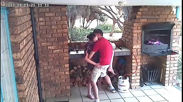 Spy camera : couple caught fucking on the porch of the nature reserve